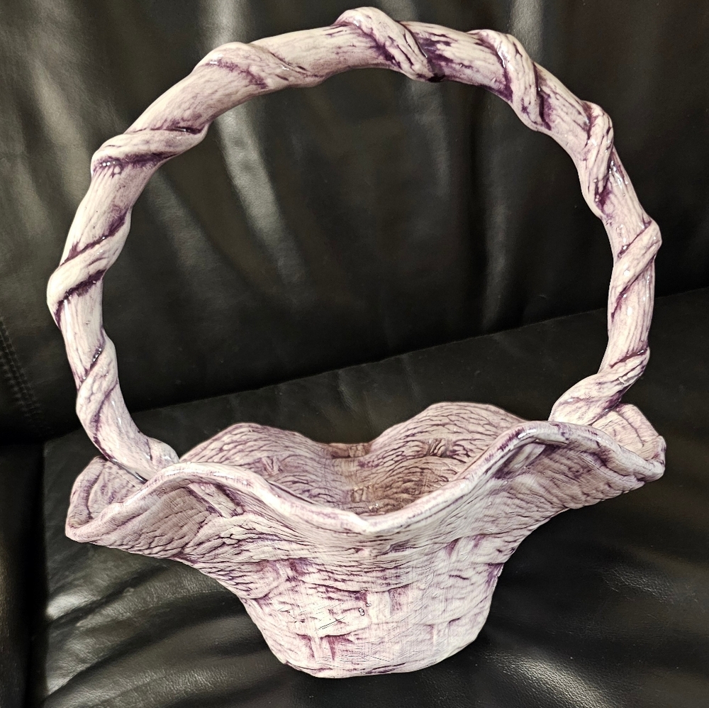 Vintage Purple Color Weave Design Ceramic Basket EUC